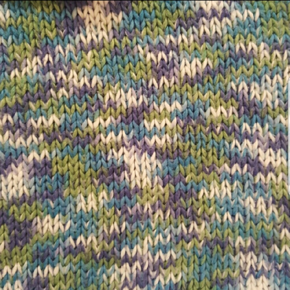 Women's Sweater - Picture 3 of 3